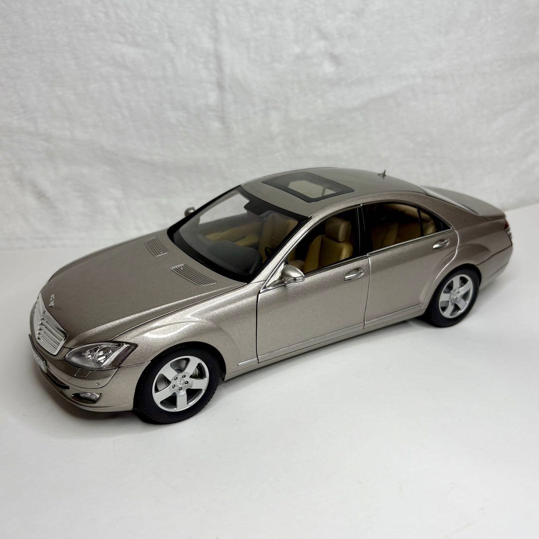 オートアート メルセデス ベンツ Sクラス W221 1/18 ディーラー特注品