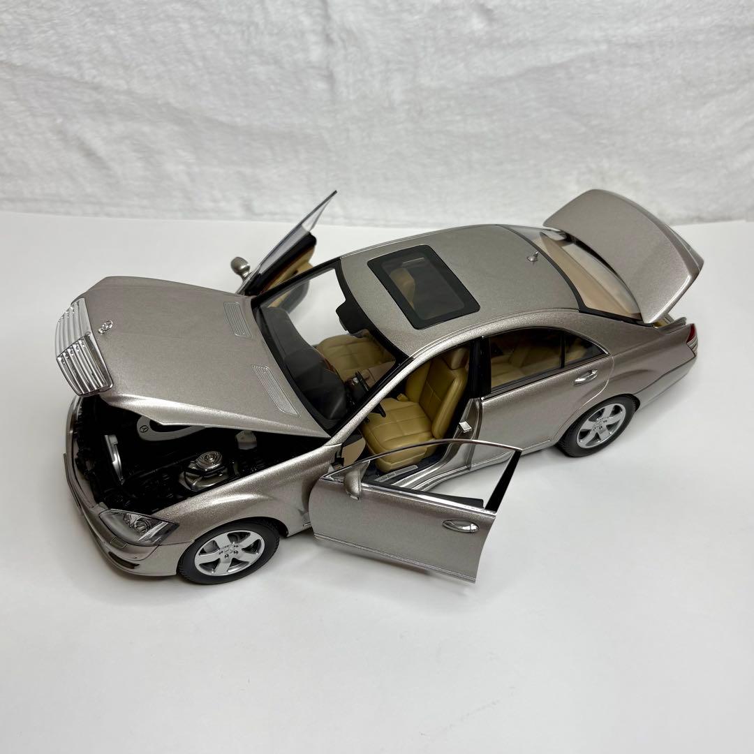 オートアート メルセデス ベンツ Sクラス W221 1/18 ディーラー特注品