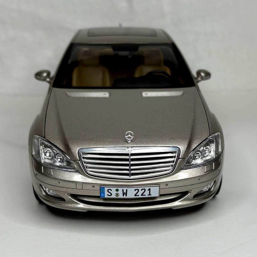 オートアート メルセデス ベンツ Sクラス W221 1/18 ディーラー特注品