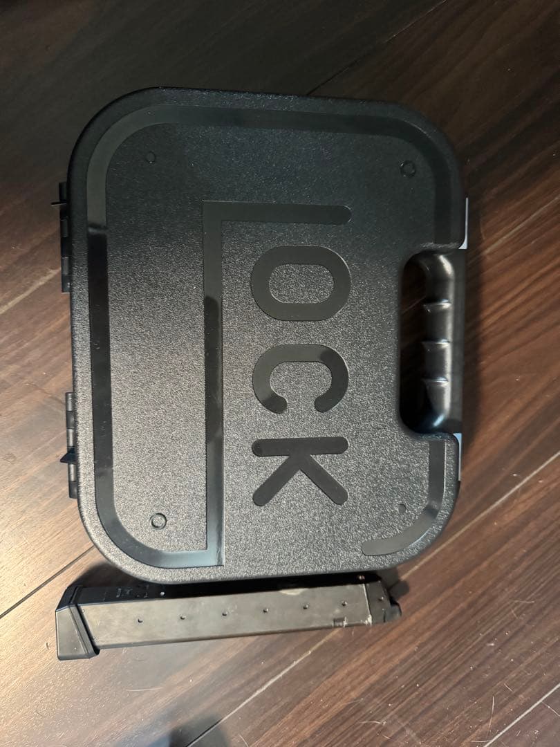 東京マルイ グロック18C 18歳以上ガスブローバック 付属品多数