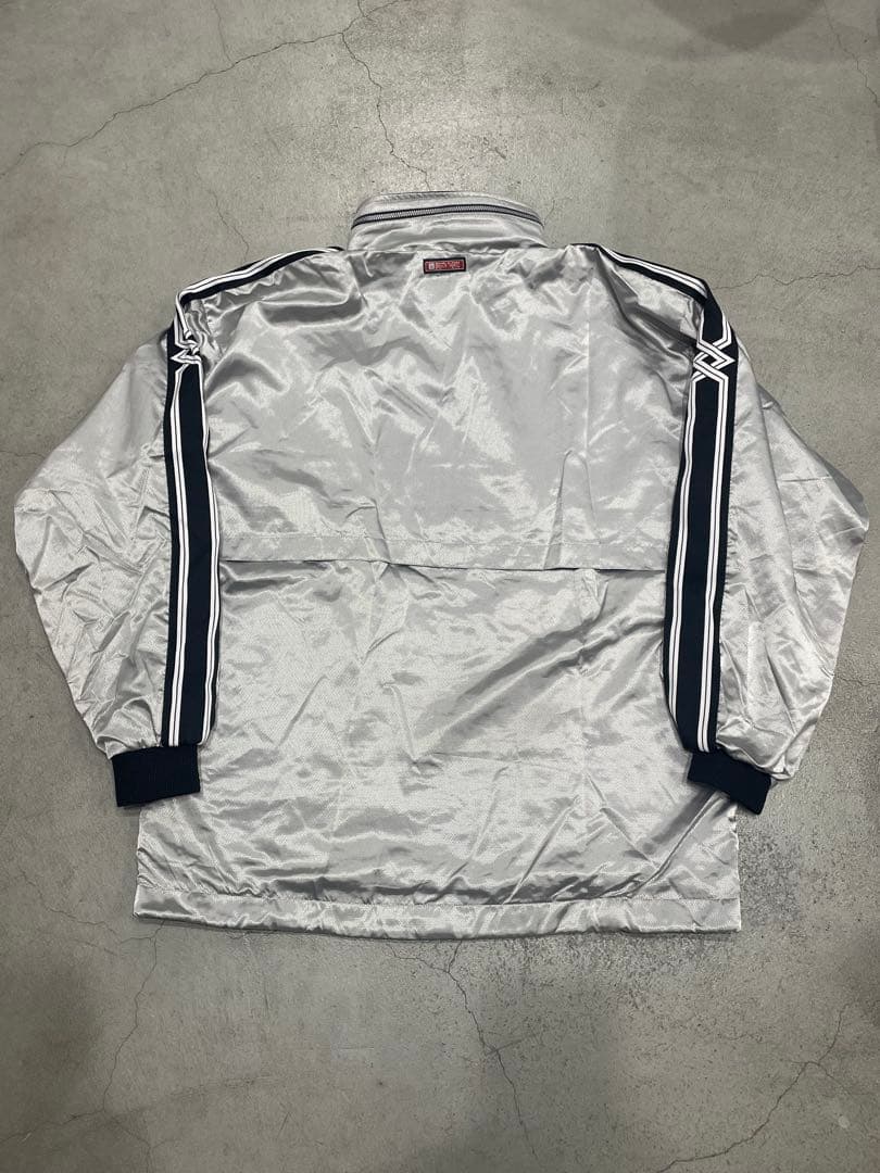 Mizuno ミズノ ブレスサーモ セットアップ L シルバー 辰吉丈一郎