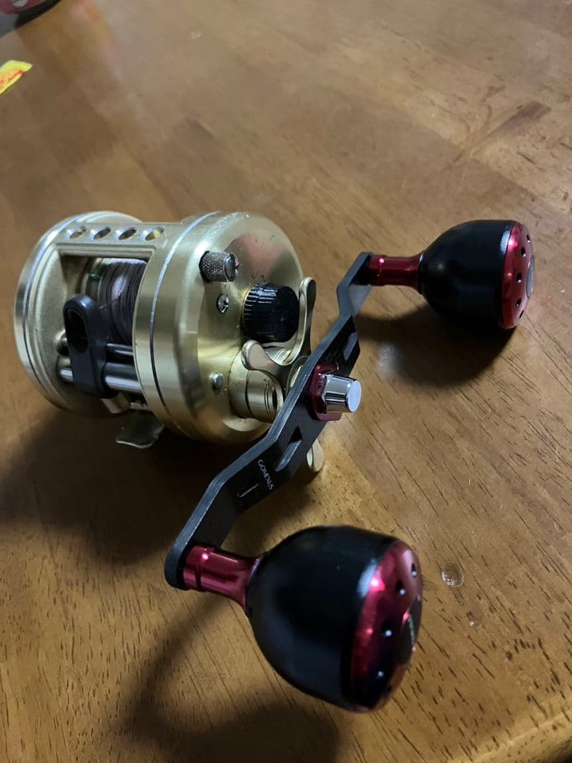 シマノ CALCUTTA ベイトリール