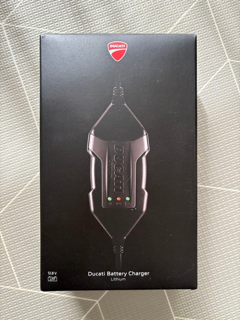 ドゥカティ　バッテリーチャージャー　リチウム