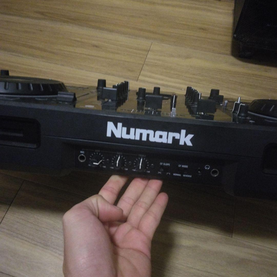 Numark DJコントローラー 2チャンネル