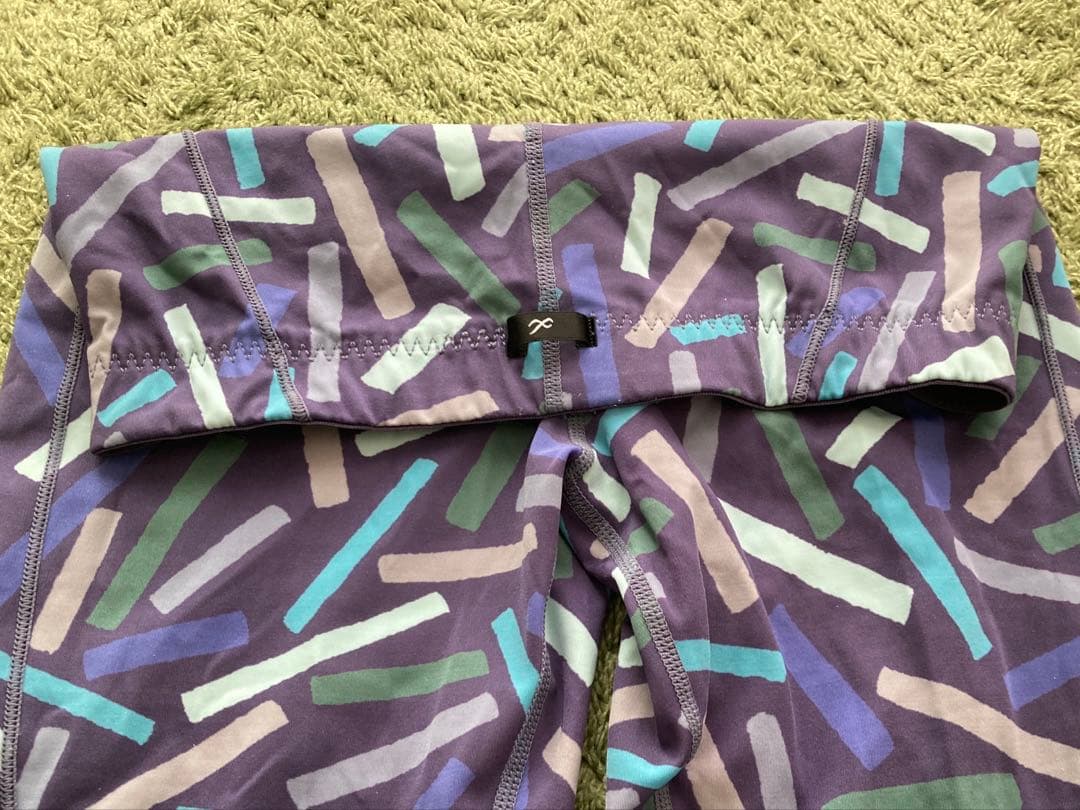 ミナペルホネンとCW-X　コラボレーションモデル股関節・ひざサポートタイツ