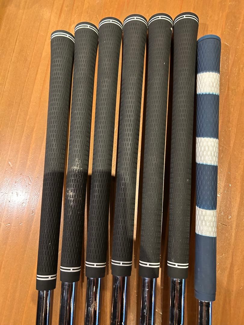 スリクソン ZXi5 アイアン 5~P.A 7本DG 105 X100