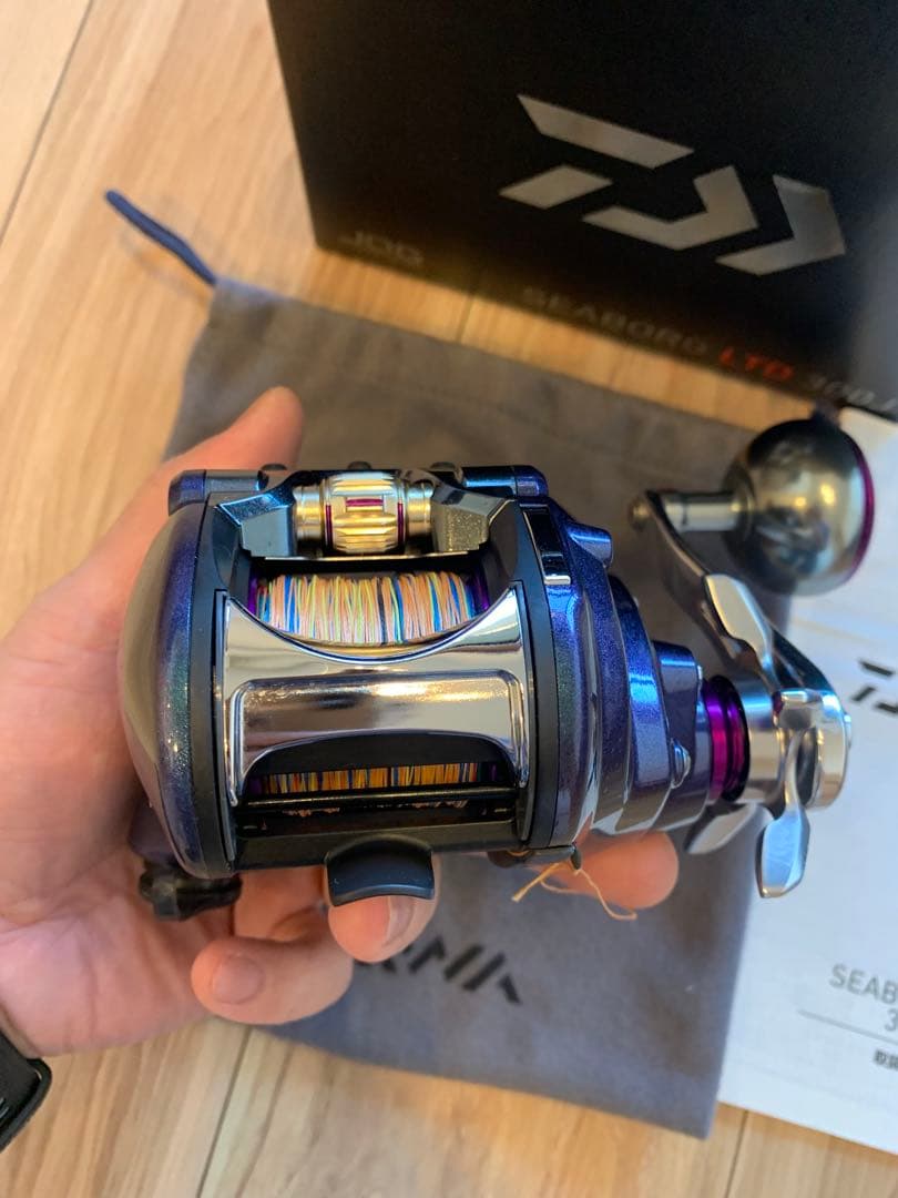 リール DAIWA SEABORG LTD 300J