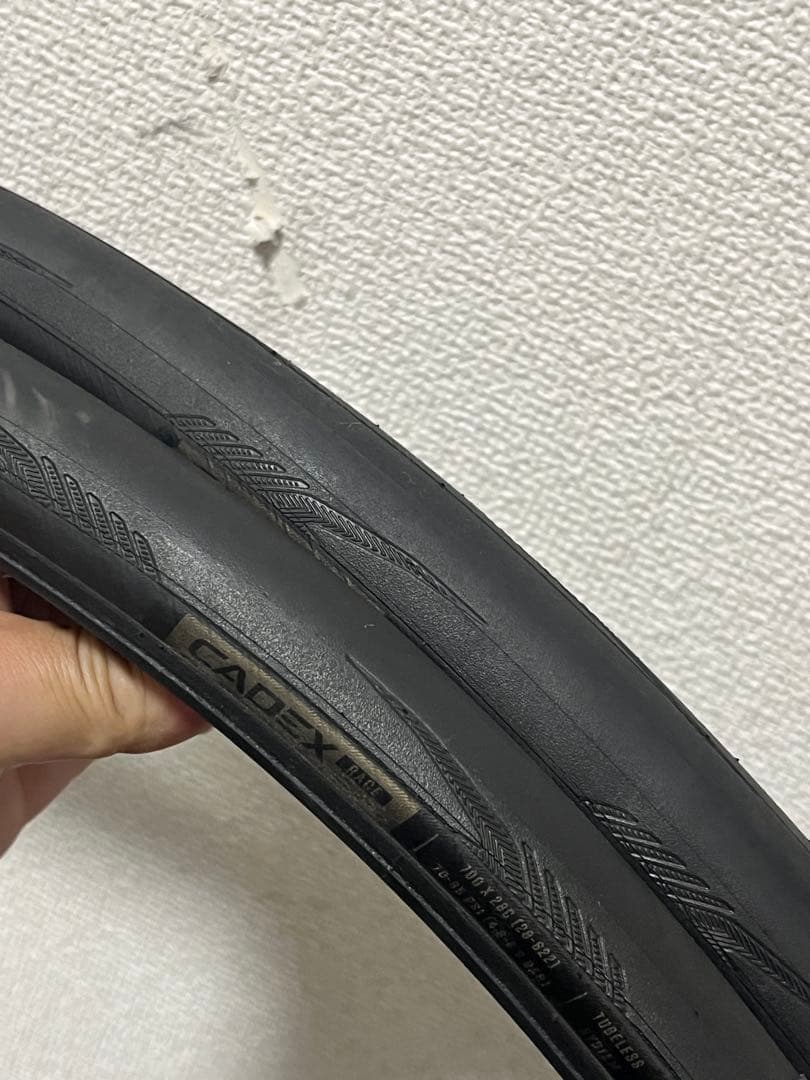 CADEX RACE GC 700x28cチューブレスレディタイヤ　走行わずか