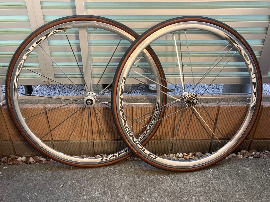 貴重　カンパニョーロ　ゾンダ　シルバーCampagnolo 完組ホイール 中古