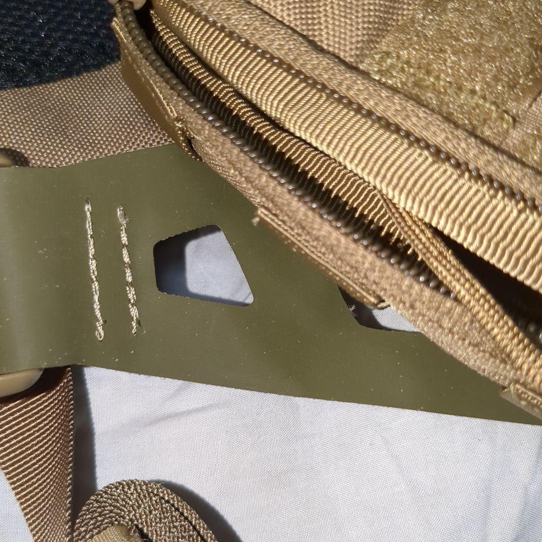 総額25000円以上　ライラクス　ライトウェイトバンダリアチェストリグ　ポーチ