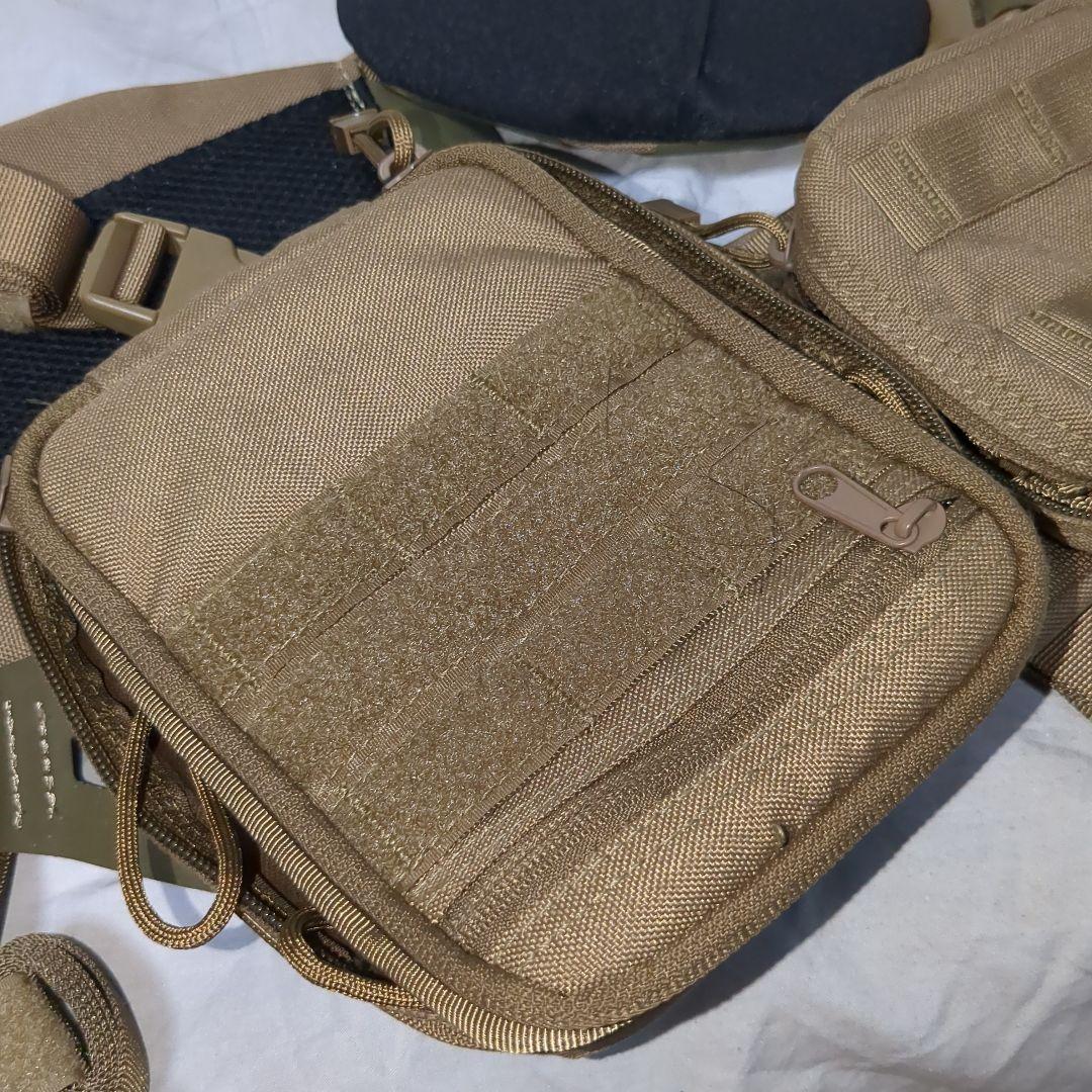 総額25000円以上　ライラクス　ライトウェイトバンダリアチェストリグ　ポーチ