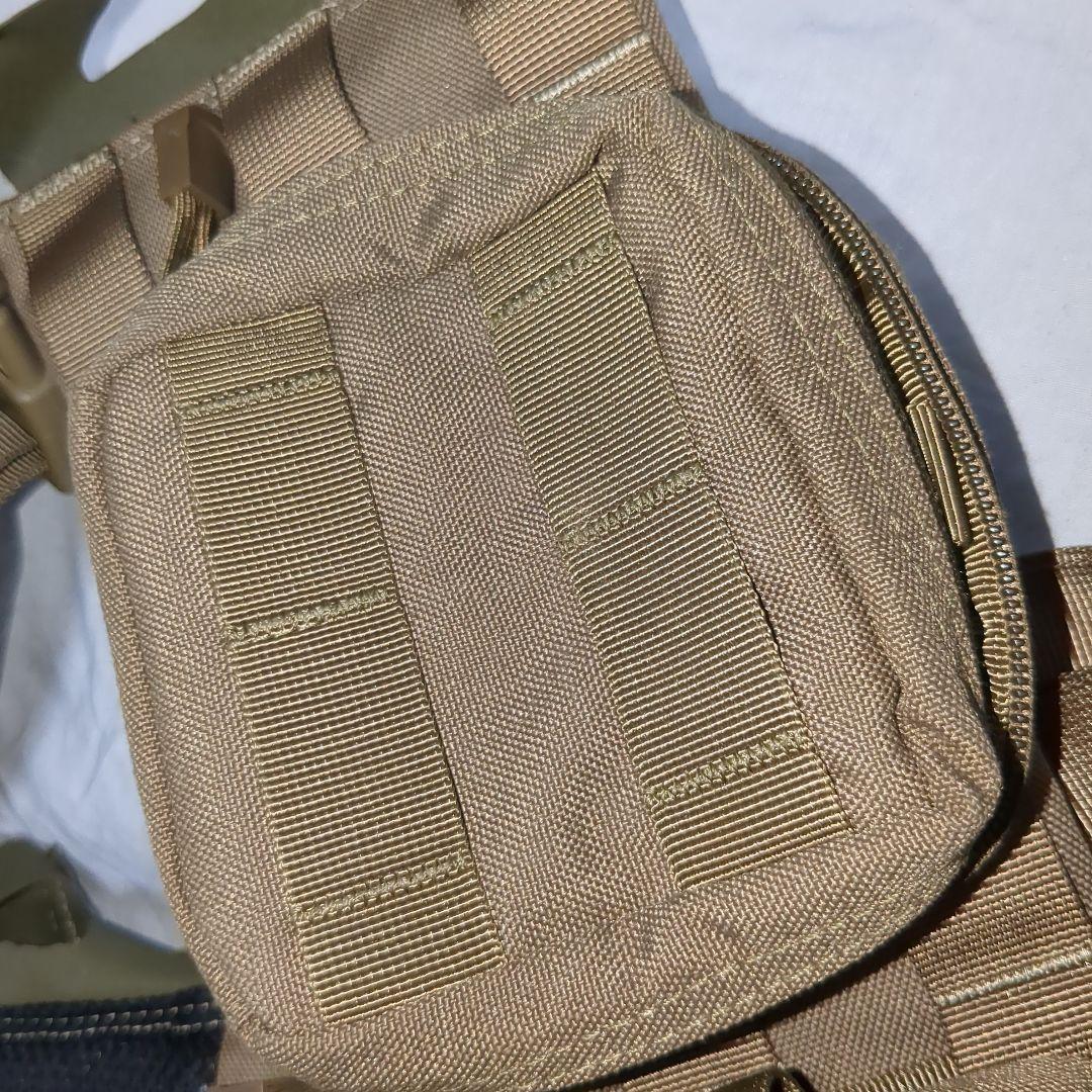 総額25000円以上　ライラクス　ライトウェイトバンダリアチェストリグ　ポーチ