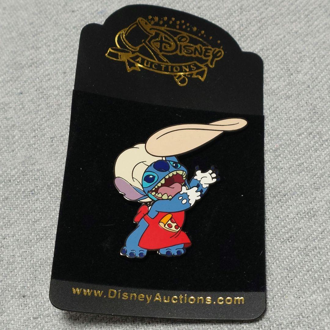 【レア】DisneyAuctions スティッチ ピザ職人柄 ピンバッジ