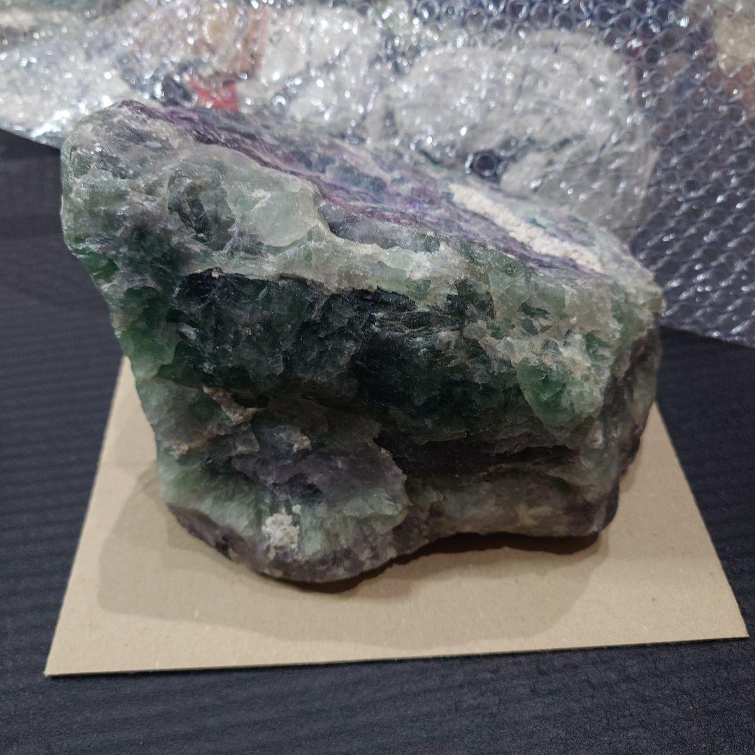 フローライト　原石