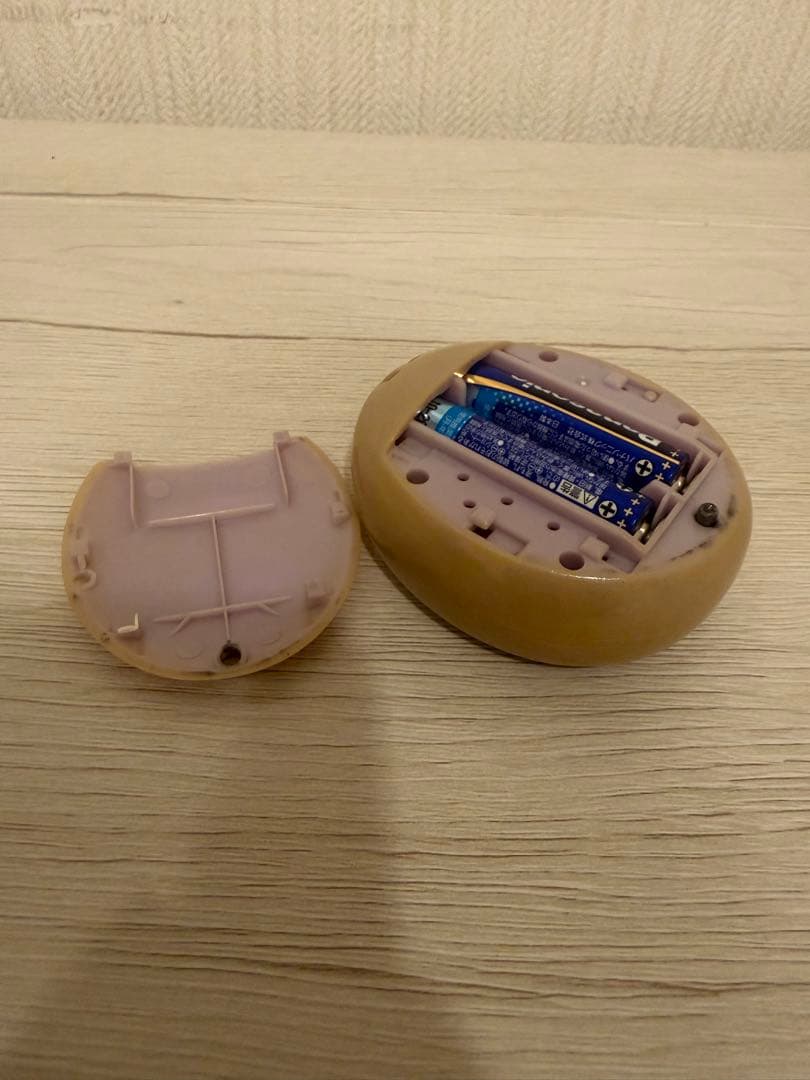 たまごっちピース Tamagotchi P's 本体