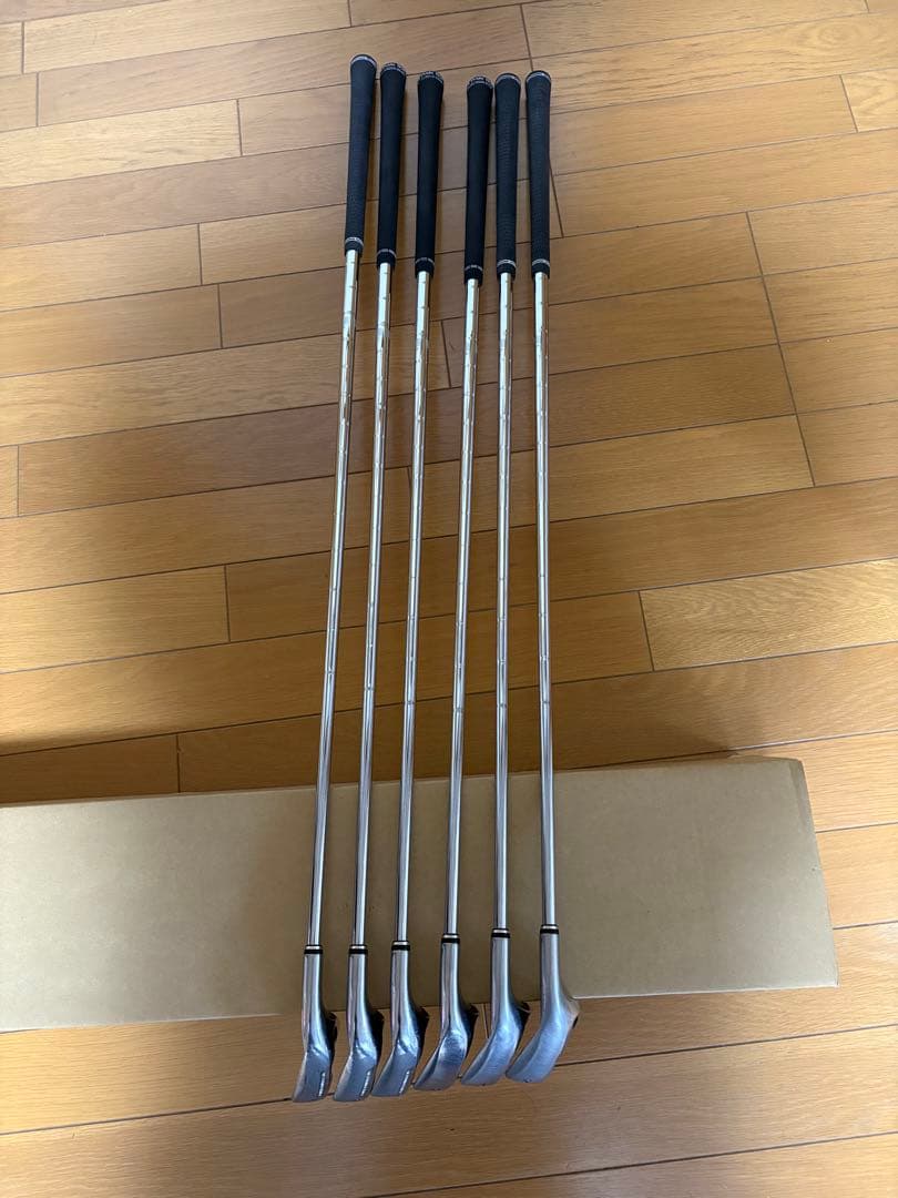 ゼクシオ６アイアン純正スチールシャフトＲ 7〜Sの6本セット