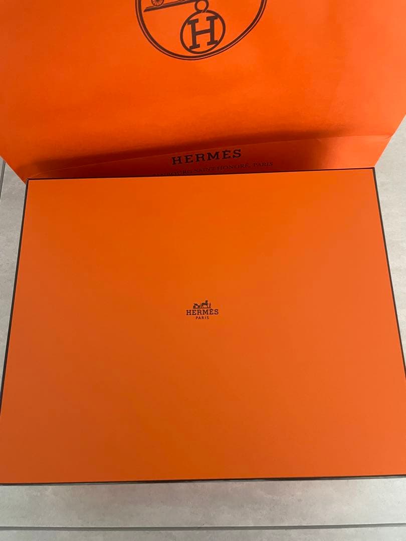 HERMES バスタオル アヴァロン　箱袋付き