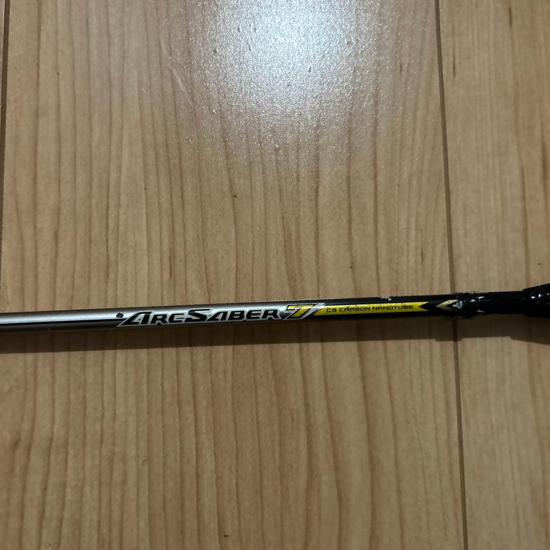 バドミントンラケット　アークセーバー7