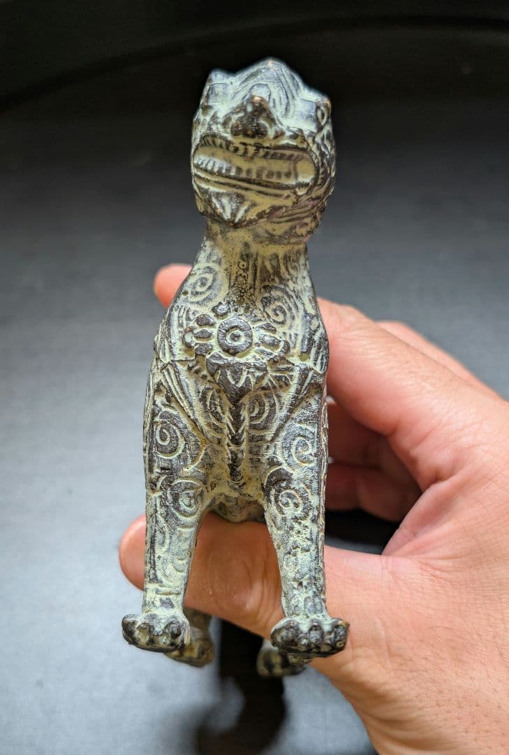 【良品】青銅製　聖獣置物　時代物　骨董アンティーク　中国美術 麒麟