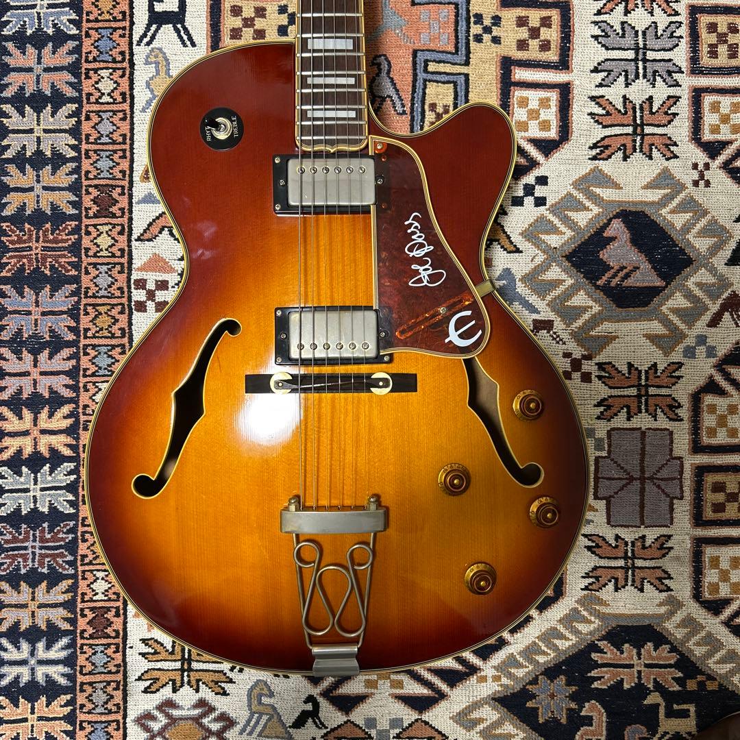Epiphone Emperor vs Joe Pass フルアコ