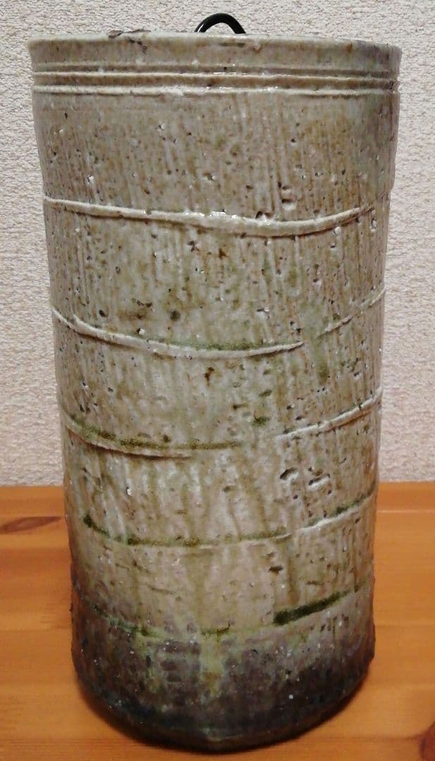 岩渕重哉作　酉酉窯　自然釉　水指　共箱　共布　茶道具