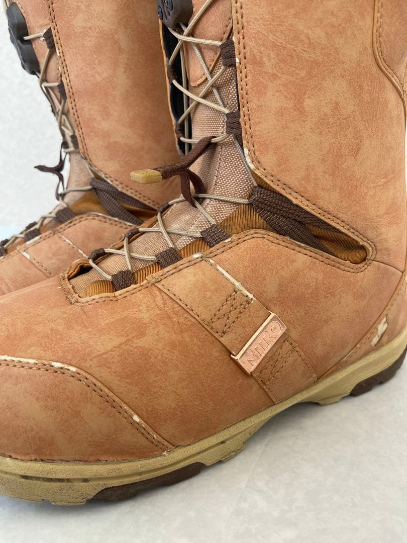 Nitro crown ナイトロ クラウン スノーボードブーツ 女性用 ブラウン