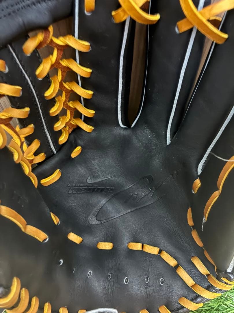 NIKE一般軟式用内野手グラブ　全紐交換＋湯もみ型つけ済み