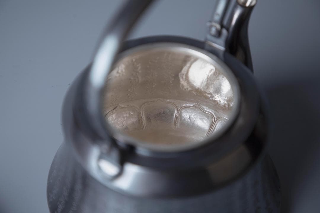 純銀製 般若心経文彫 湯沸 銀瓶 煎茶道具 重さ830ｇ