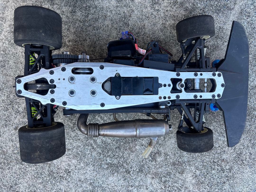 ホビーラジコンカー ガソリンエンジン