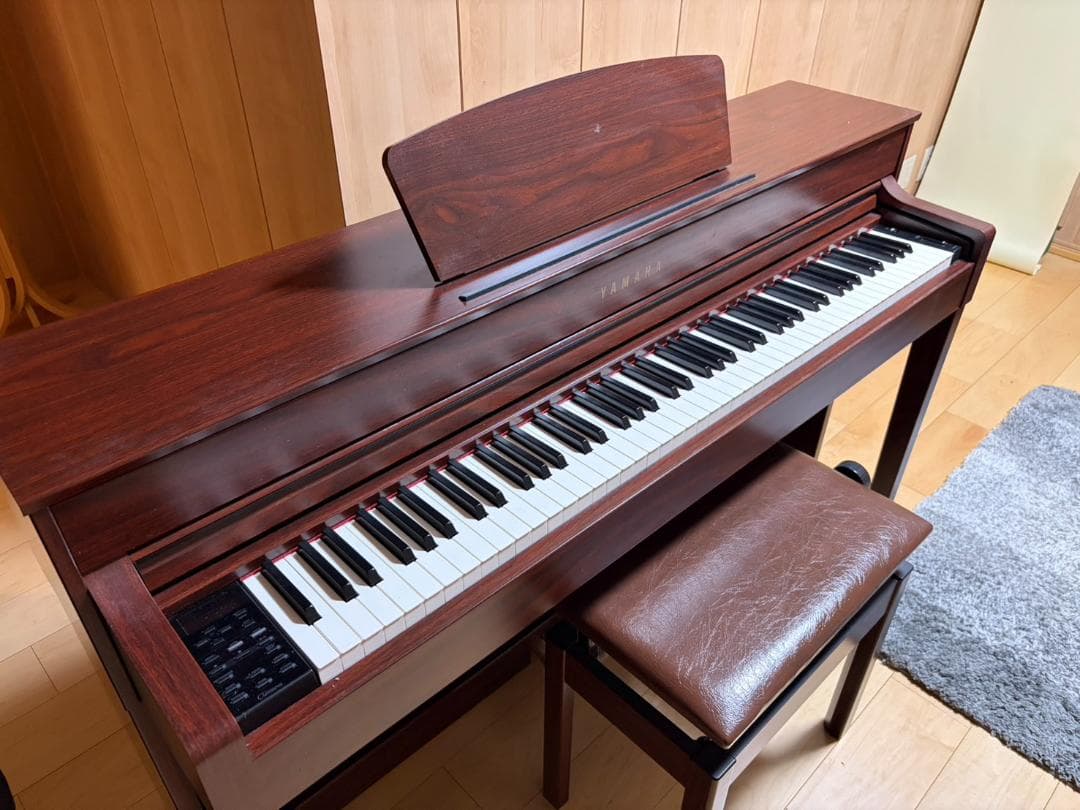 お引き取り限定　大阪府　電子ピアノ ヤマハ 88鍵 CLP-535M 15年製