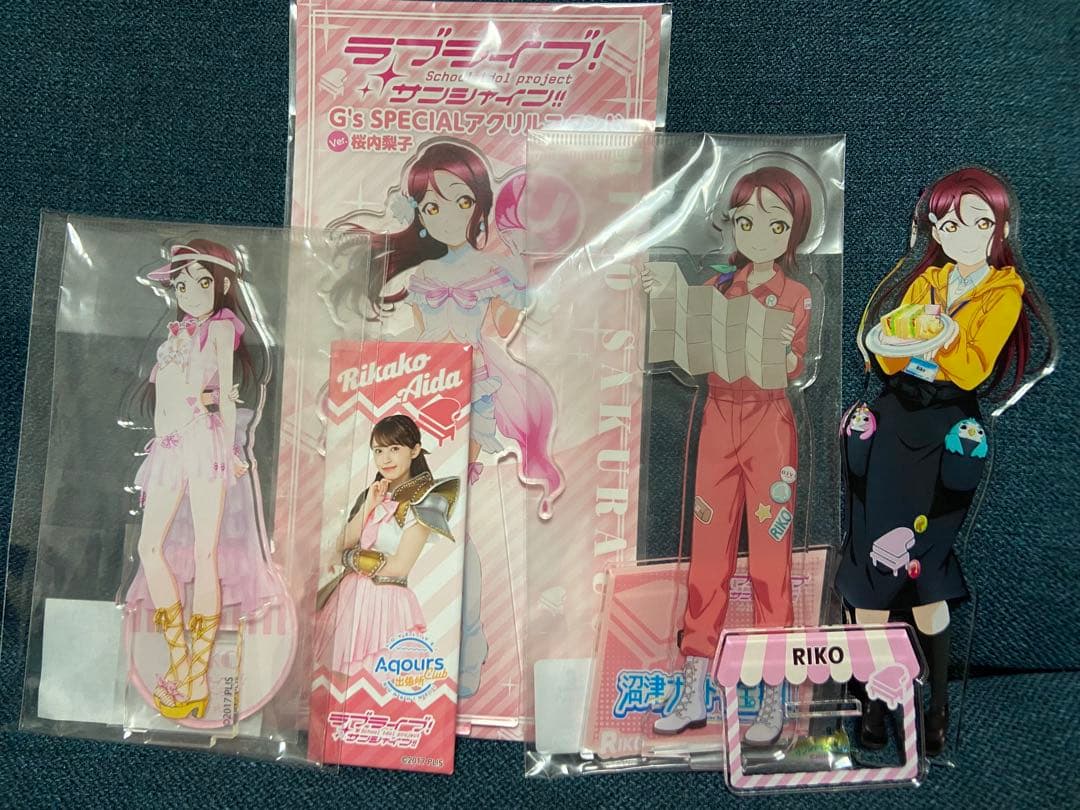 Aqours渡辺曜 アクリルスタンド