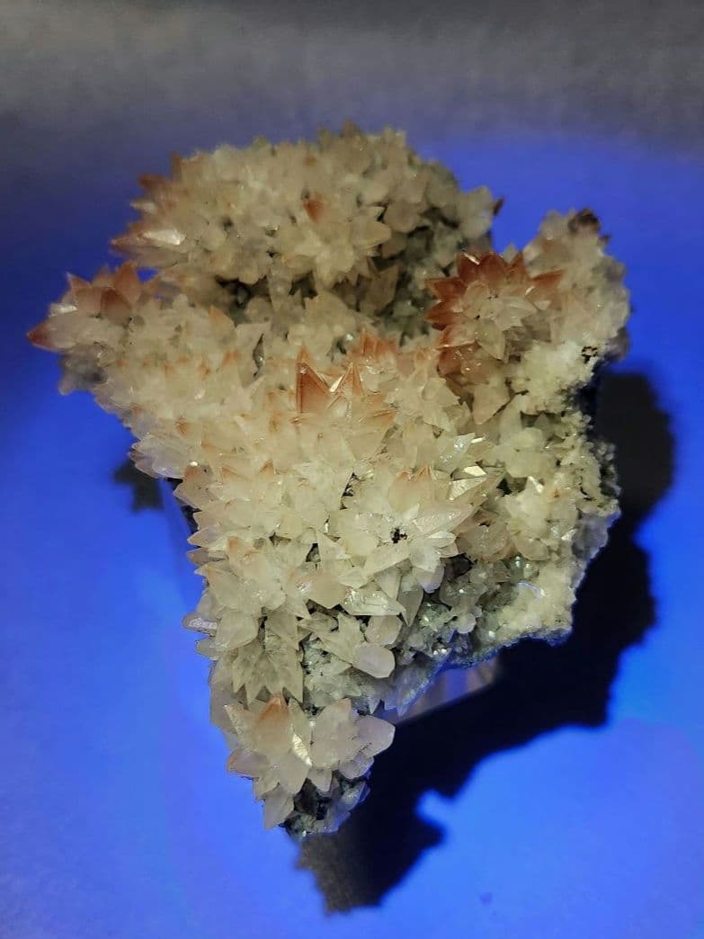 高品質✨フラワー状 カルサイト クラスター