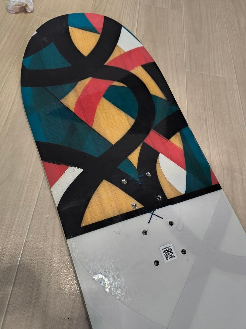 Salomon スノーボード グラフィックデザイン