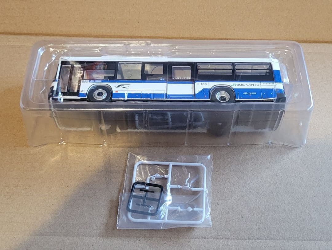 1/64 lv-n139f トミカリミテッドヴィンテージ エルガ JRバス関東