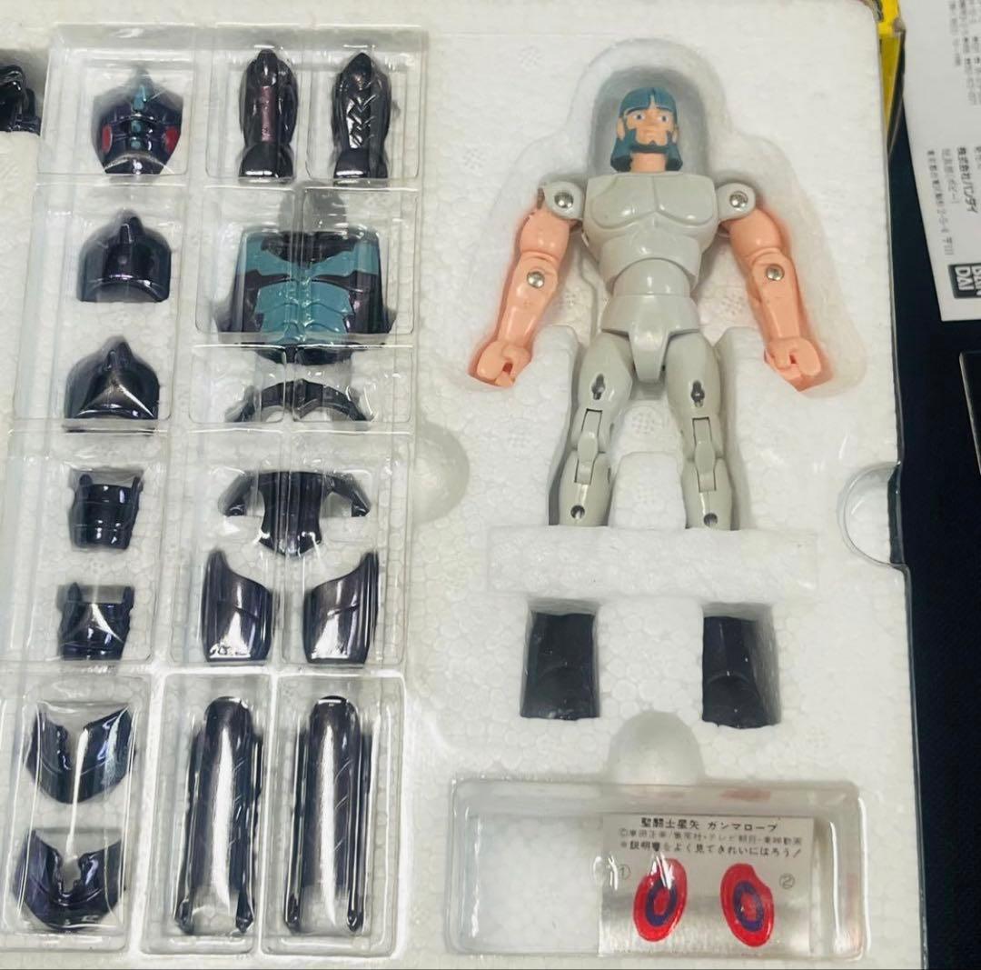 聖闘士星矢　大系　ガンマローブ　クロス　 未使用に近い美品