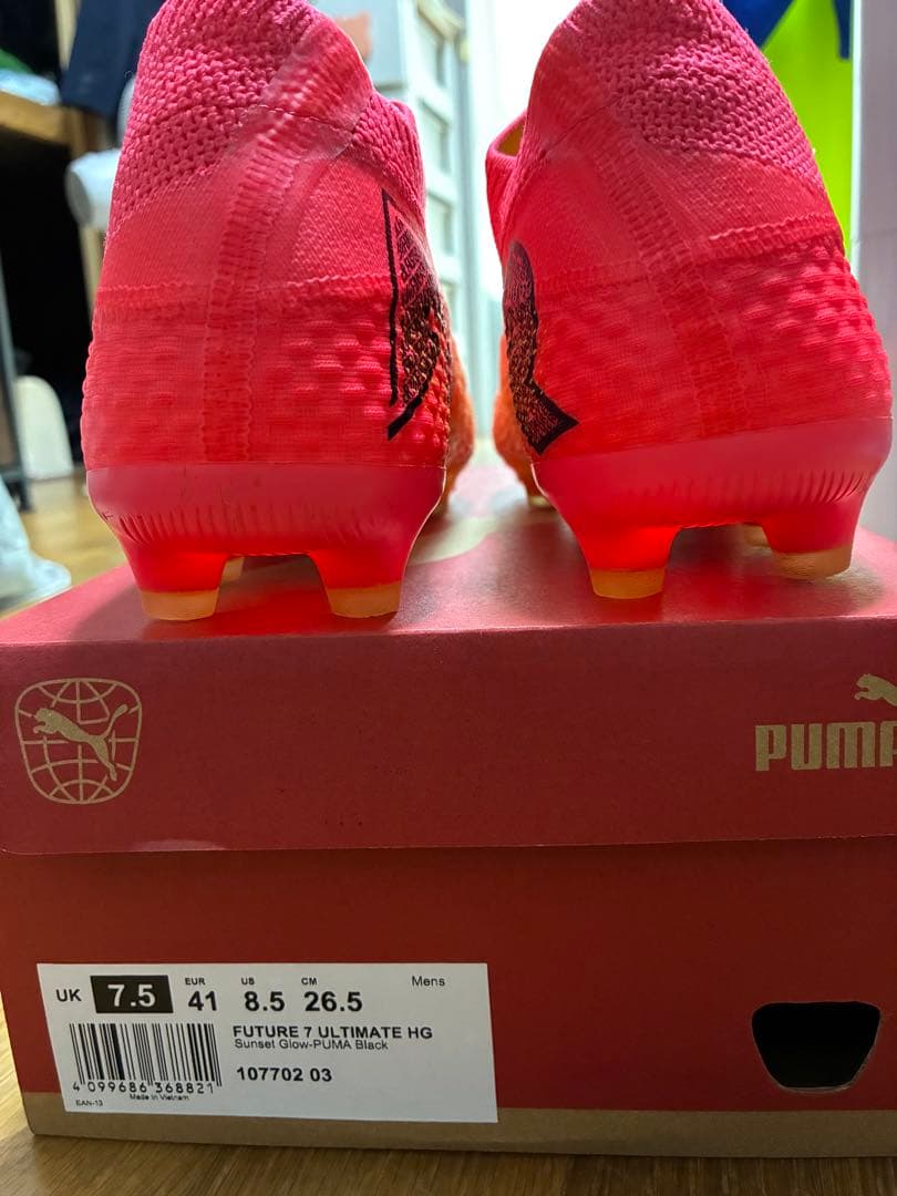 PUMAフューチャー7 アルティメット　HG/AG