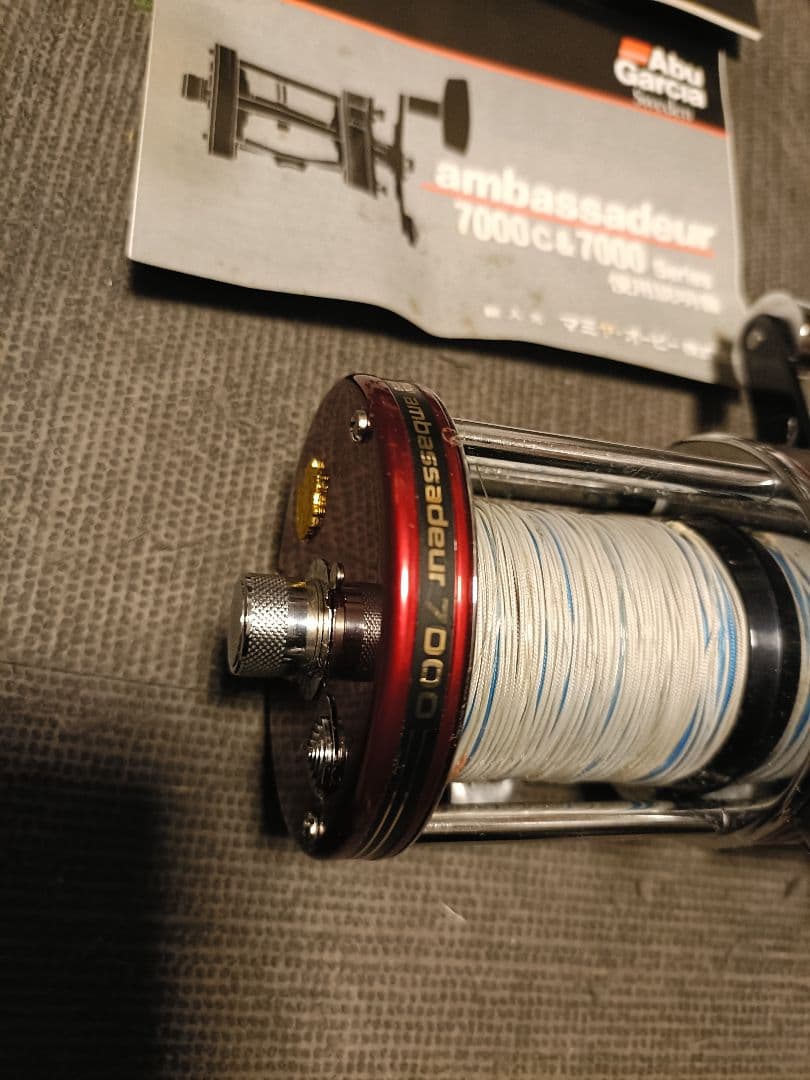 ​【名機Abu Ambassadeur7000 赤 マミヤOP期 箱・付属品完備