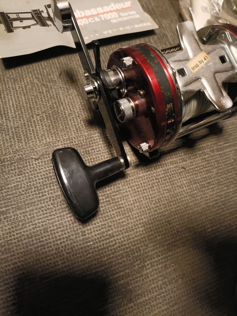 ​【名機Abu Ambassadeur7000 赤 マミヤOP期 箱・付属品完備