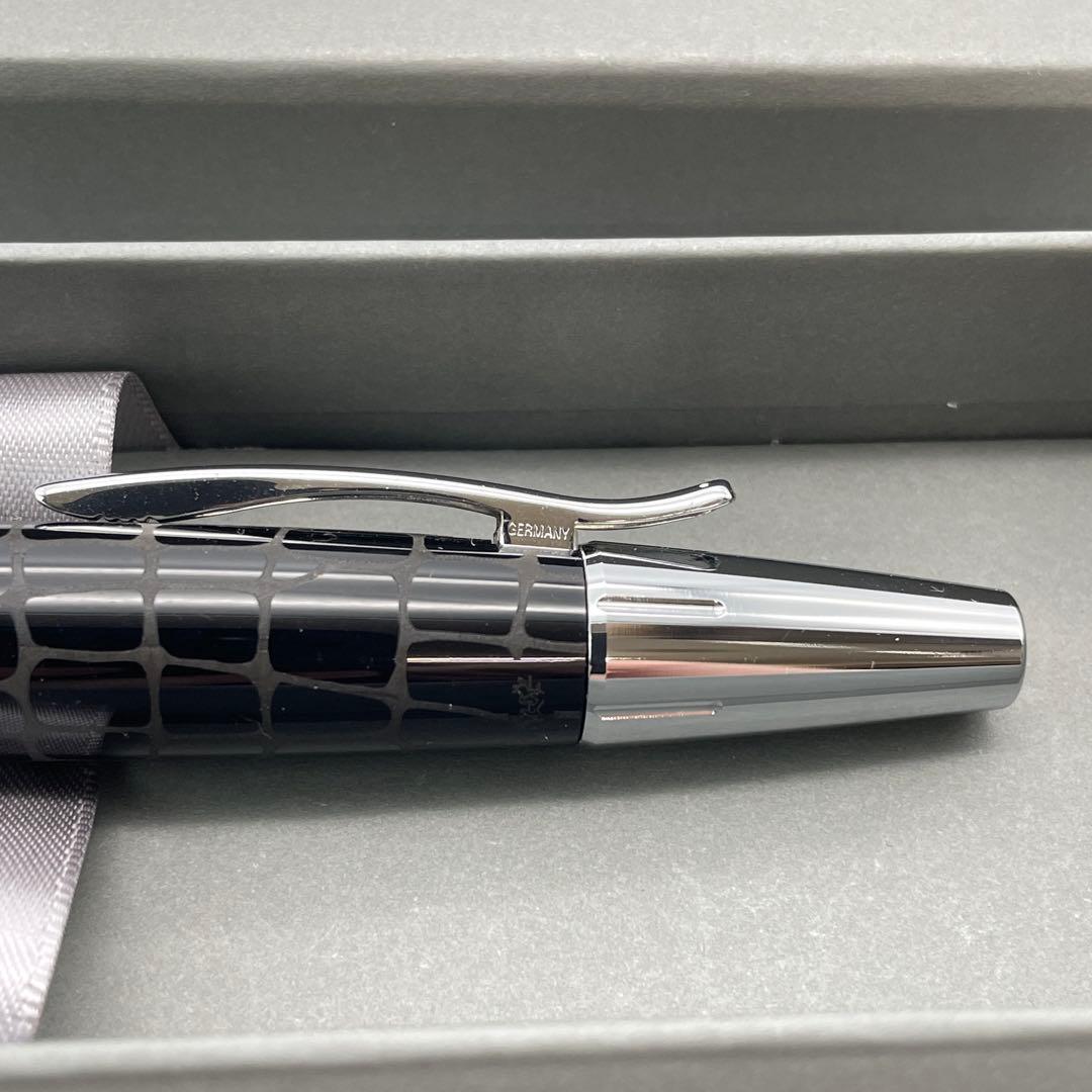 【M32】ファーバーカステル　エモーション　プレシャス　レジン　クロコ柄