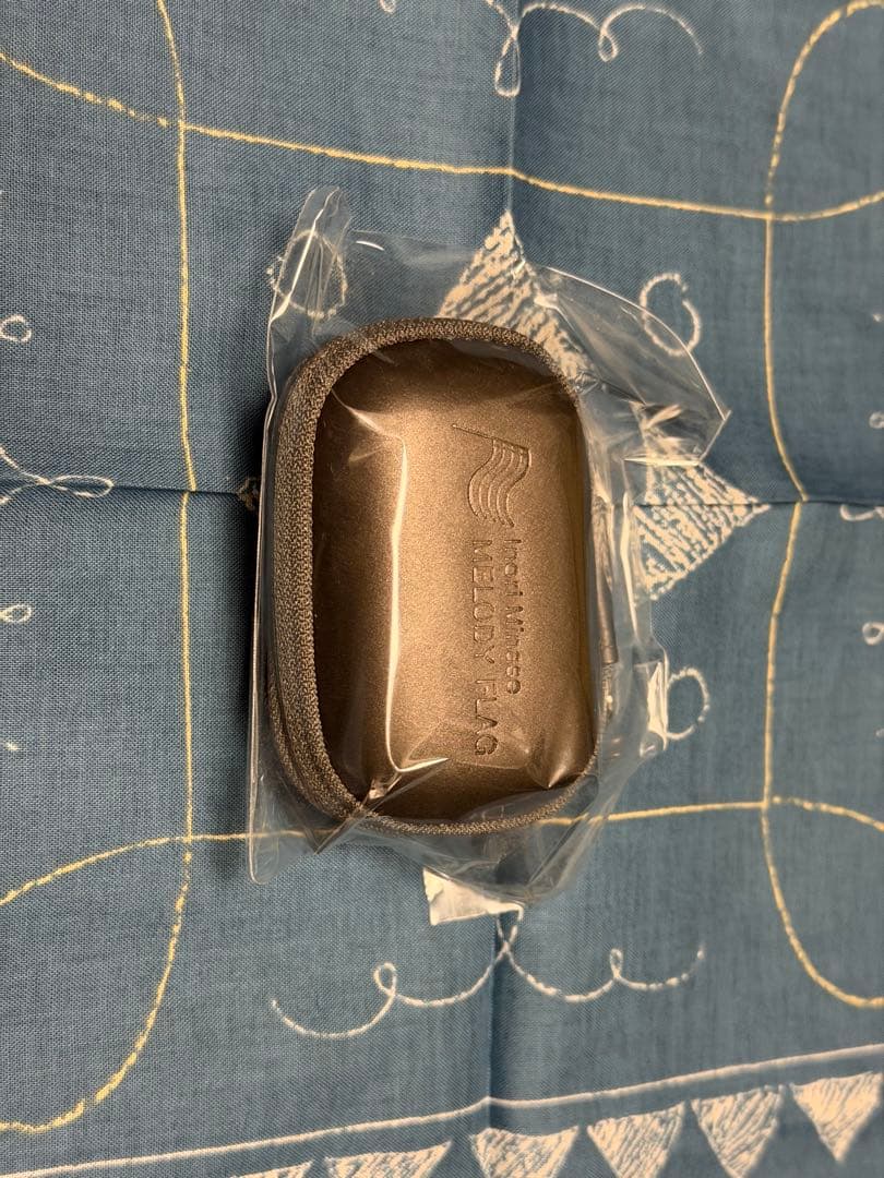 グッズセット（ケース・キーホルダー・バッジ・リストバンド）