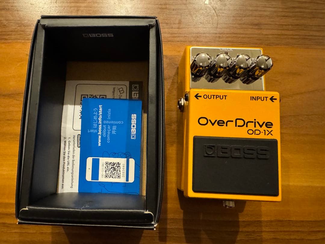 BOSS OD-1X OverDrive 箱付き