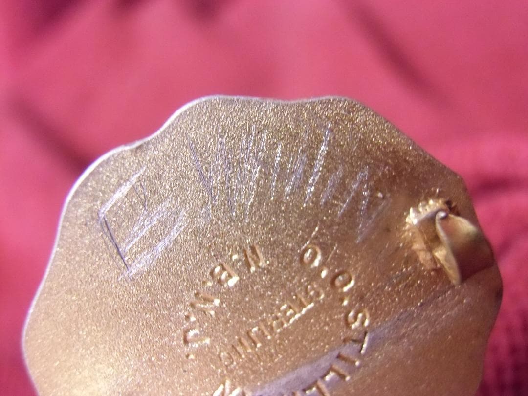 ★アメリカの勲章/徽章＊ノヴァ カイザリアのラトガース大学章（実物）