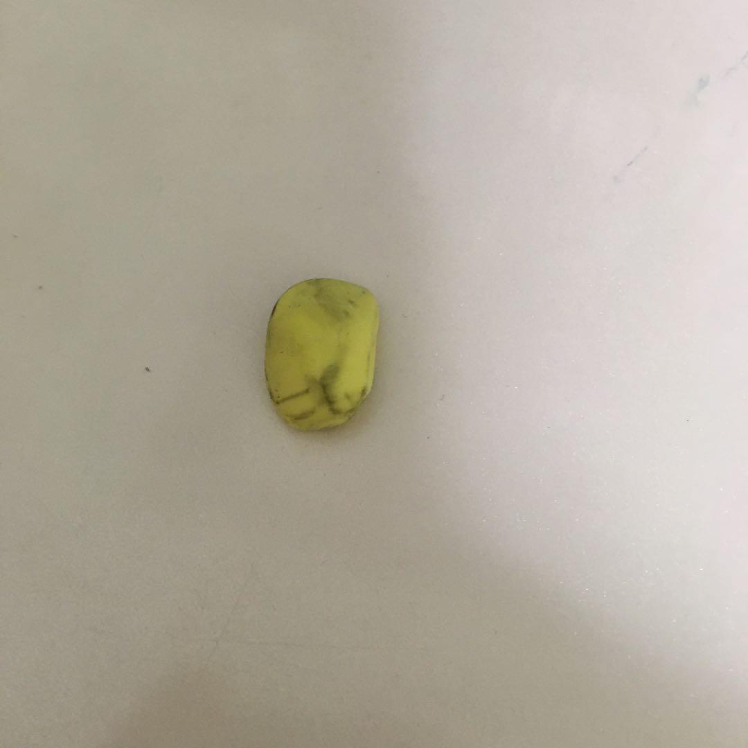 消しゴムの欠けら