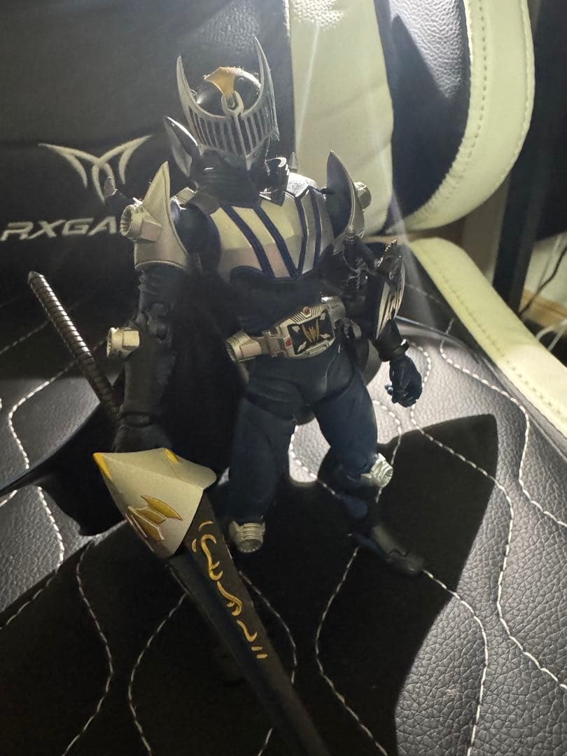 S.H.Figuarts 仮面ライダーナイト