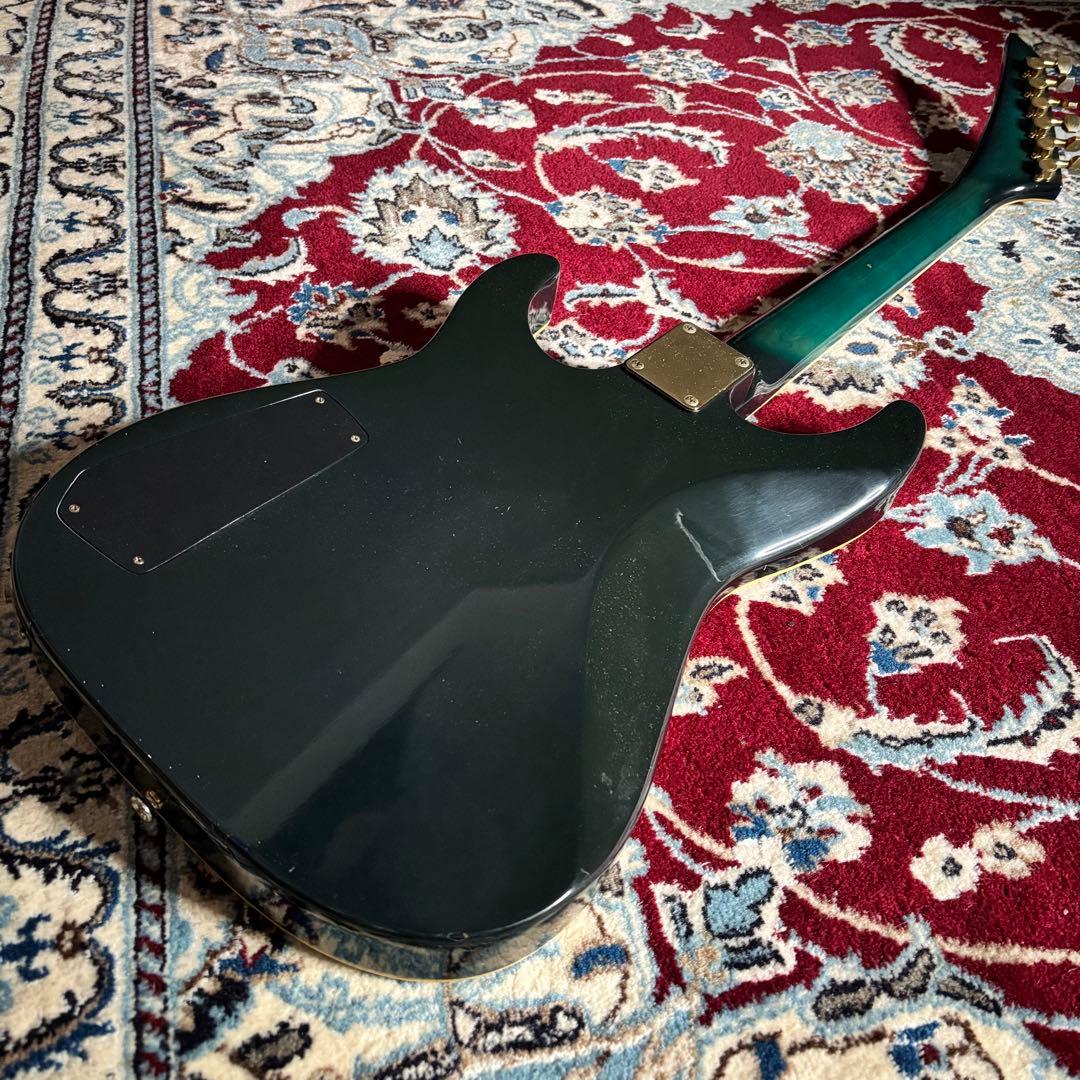 激レア　Strainer JS Series グリーン　ソリッドエレアコ