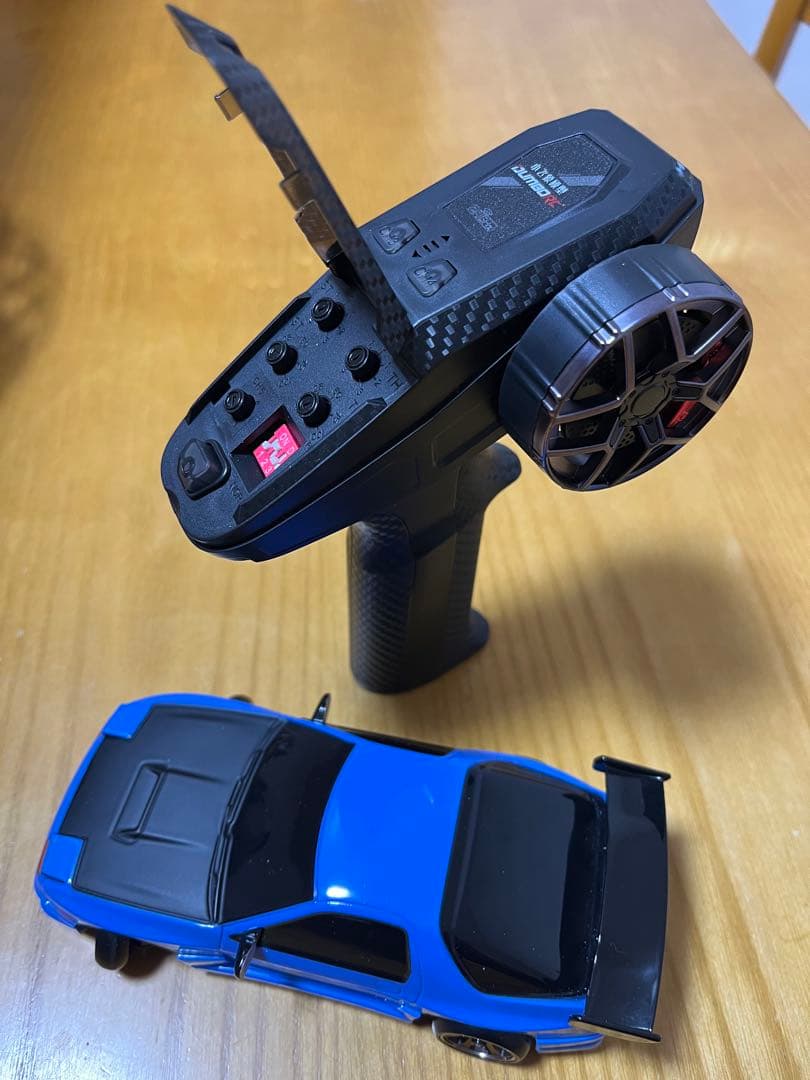 Wltoys969改　1/28rwdリア二駆ドリフト