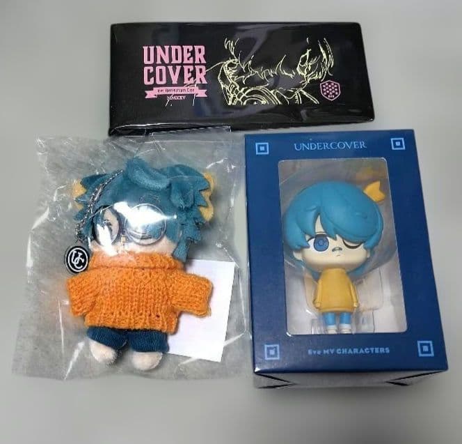 Eveアンダーカバー　イブぬいフィギュアチケットホルダーのセット