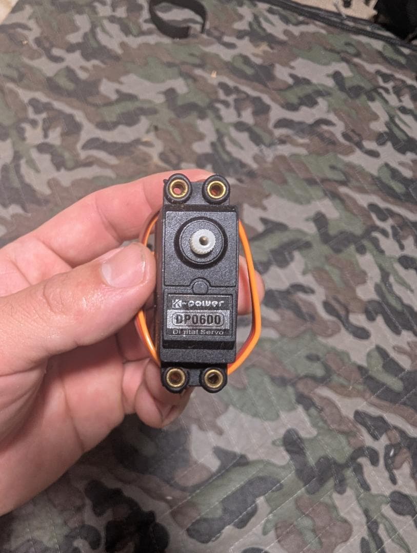 Futaba 10J 10チャンネルプロポ 飛行機用、収納ケース 、サーボ