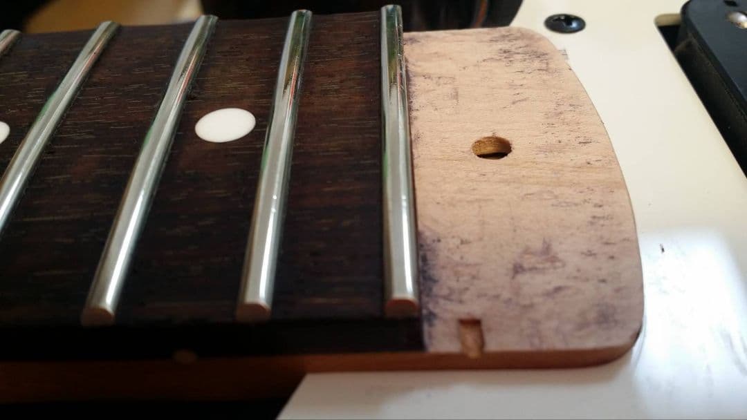 【ジャンク品】Charvel エレキギター CSTブラック