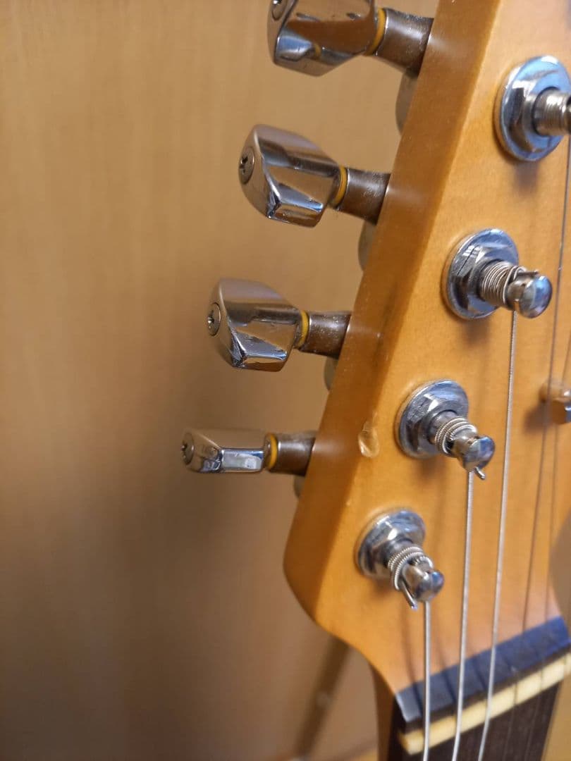 【ジャンク品】Charvel エレキギター CSTブラック